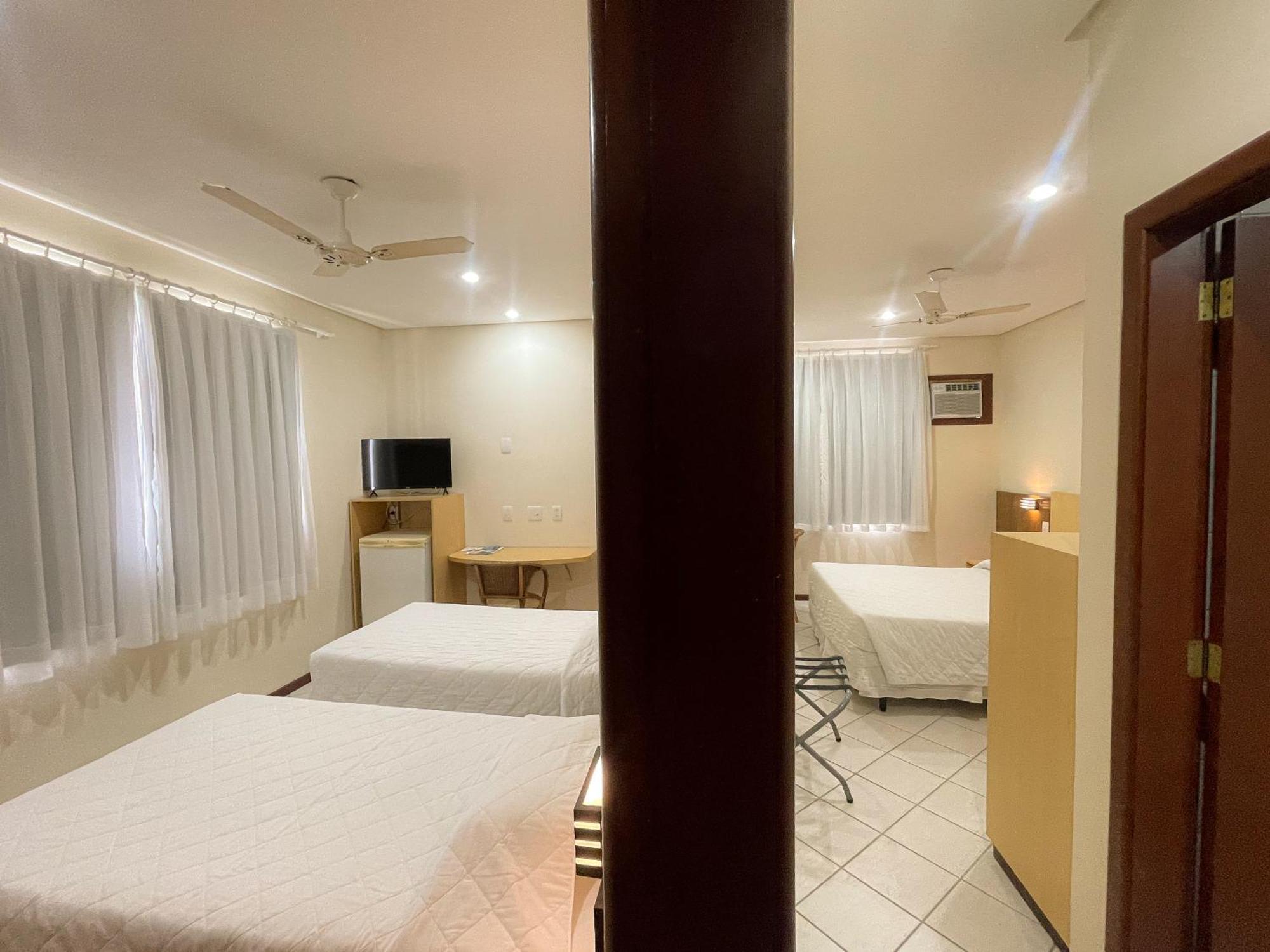 Hotel Plaza Mar Віла-Веля Екстер'єр фото