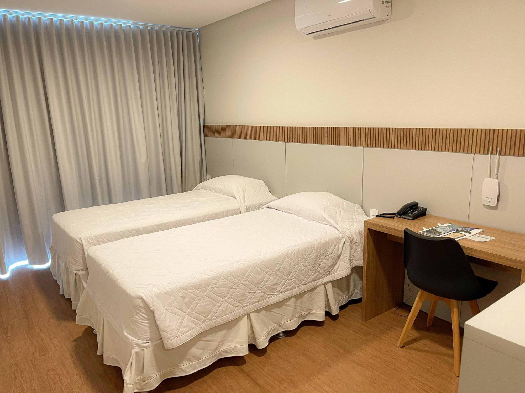Hotel Plaza Mar Віла-Веля Екстер'єр фото