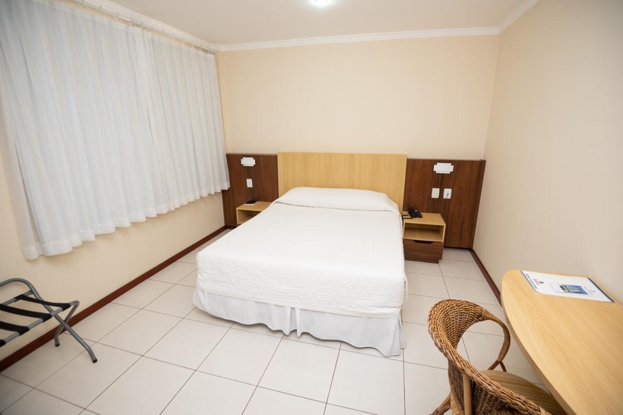 Hotel Plaza Mar Віла-Веля Екстер'єр фото